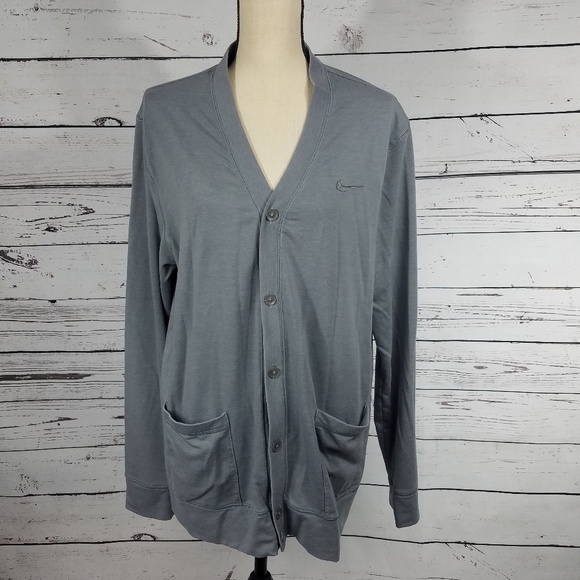 Nike Sweaters - Nike golf cardigan